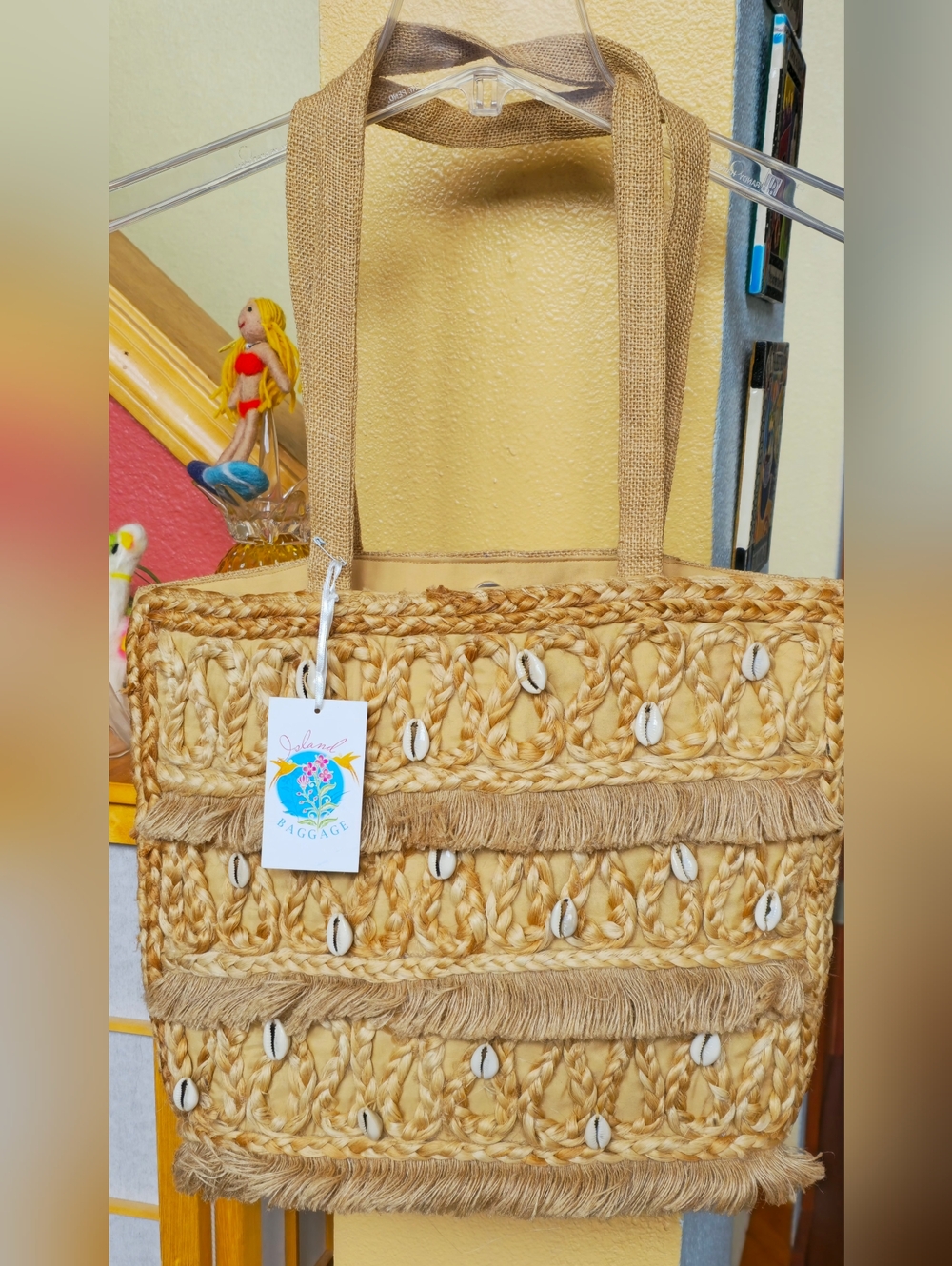 Salt + Umber Isla Seashell Large Tote Bag - Picture 13 of 15
